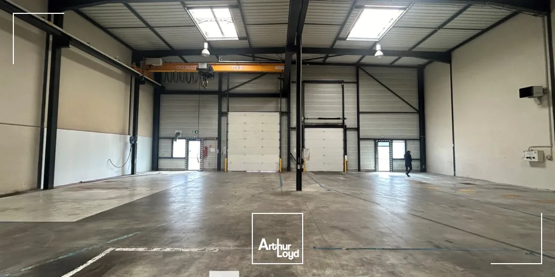 Bureaux - Location - SAINT PRIEST - 69800 - 133.67-1909.24 - 7799880