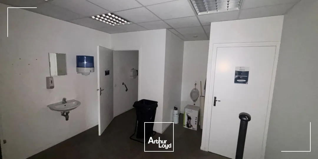Locaux d'activité & Entrepôts - Vente - OURSEL MAISON - 60480 - 1861-1861 - 7800244