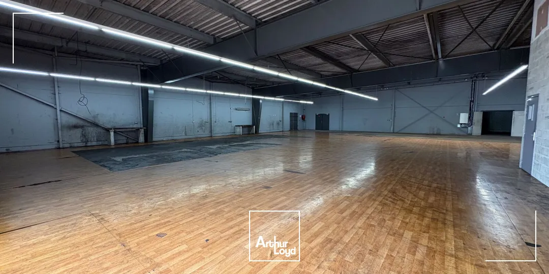 Locaux commerciaux - Vente - MAIGNELAY MONTIGNY - 60420 - 1198.4-1198.4 - 7800252