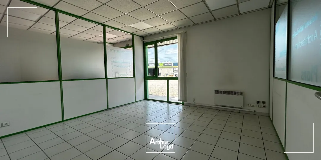 Bureaux - Location - CADAUJAC - 33140 - 300-300 - 7800277