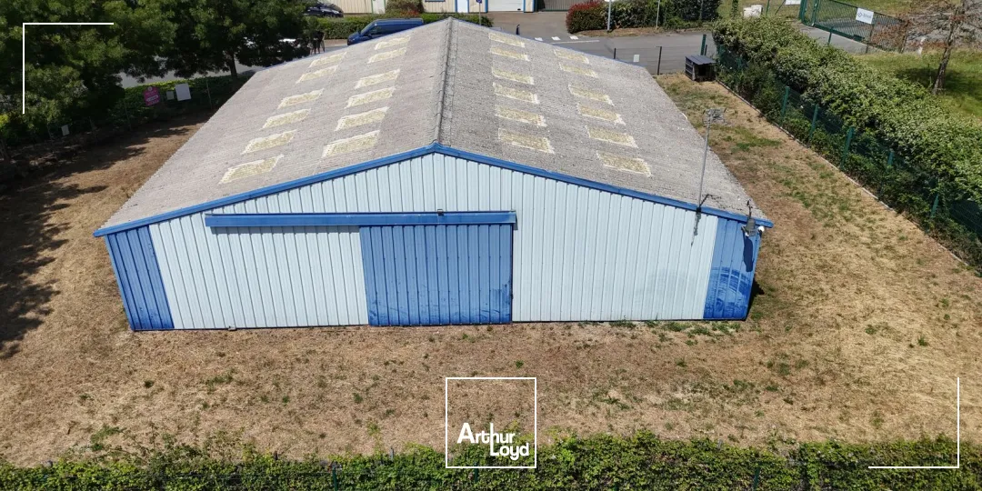 Locaux d'activité & Entrepôts - Location - SAINT ANDRE DES EAUX - 44117 - 242-242 - 7800377