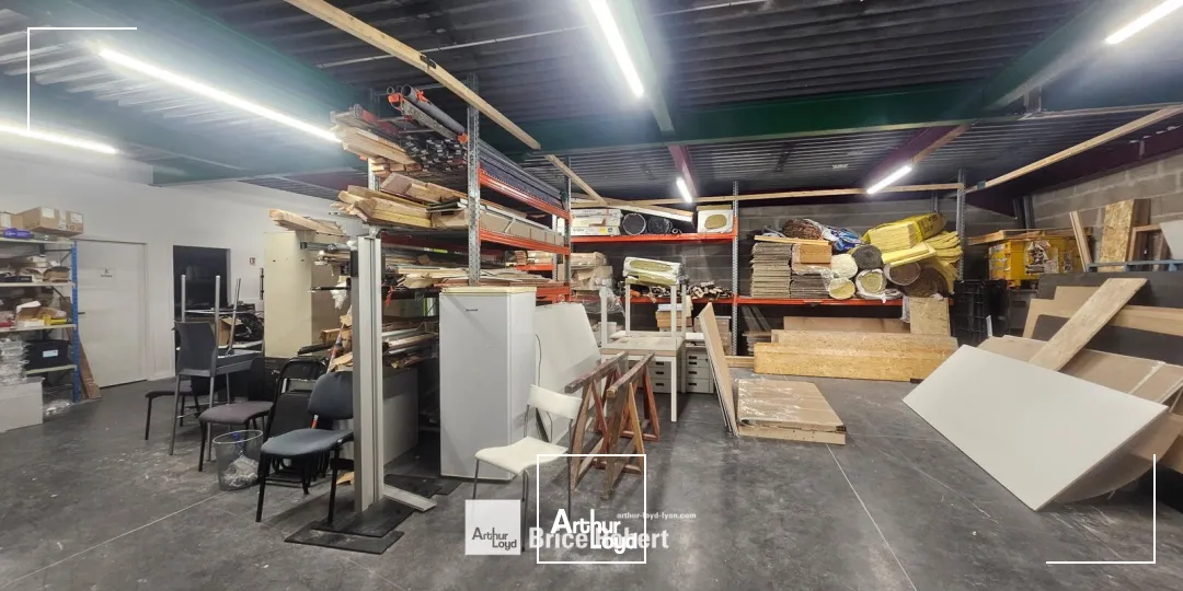 Locaux d'activité & Entrepôts - Vente - CHASSIEU - 69680 - 531-531 - 7800708