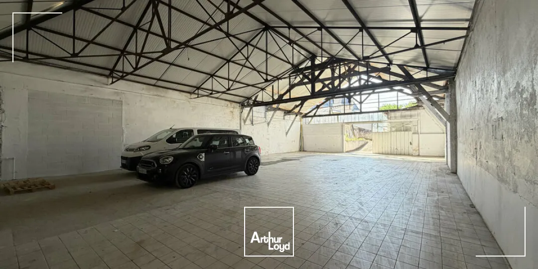 Locaux commerciaux - Location - POITIERS - 86000 - 206-600 - 7800862