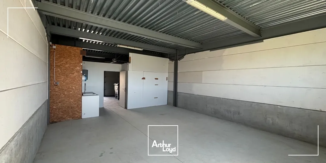 Locaux d'activité & Entrepôts - Location - SAINT JACQUES SUR DARNETAL - 76160 - 190-190 - 7801069