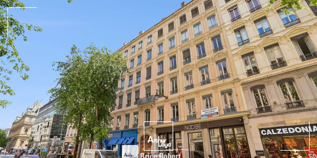 Bureaux - Location - LYON - 69002 - 157-645 - 7801399