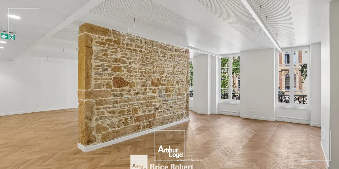 Bureaux - Location - LYON - 69002 - 157-645 - 7801408