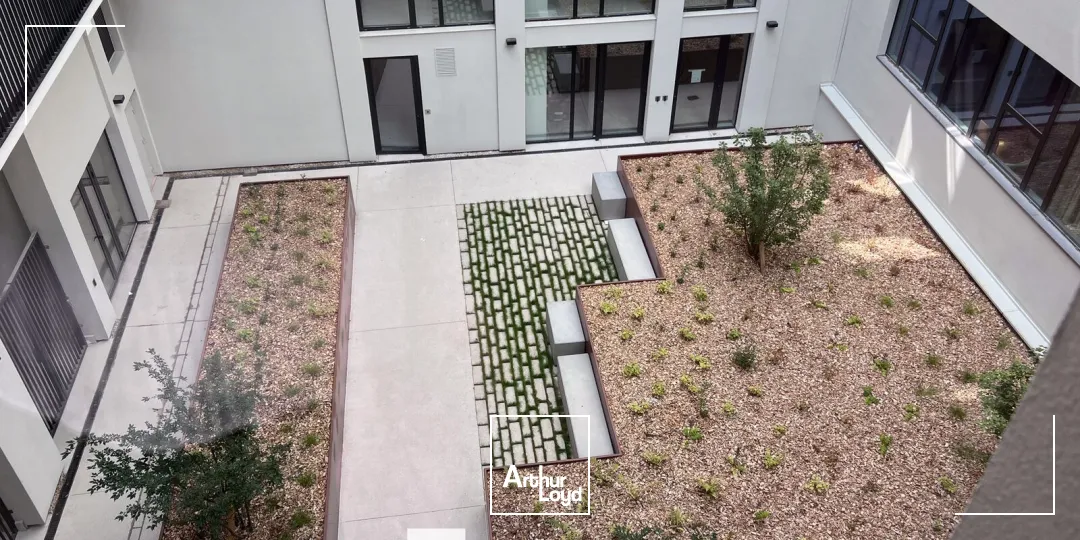 Bureaux - Location - LYON - 69003 - 323-729 - 7801423