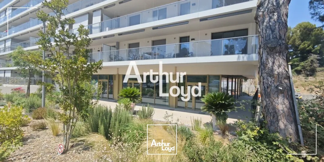 Locaux commerciaux - Location - SAINT-LAURENT-DU-VAR - 06700 - 96-239 - 7801566