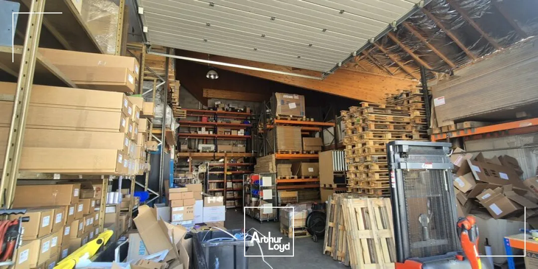 Locaux d'activité & Entrepôts - Location - MESSIGNY ET VANTOUX - 21380 - 242-242 - 7801580