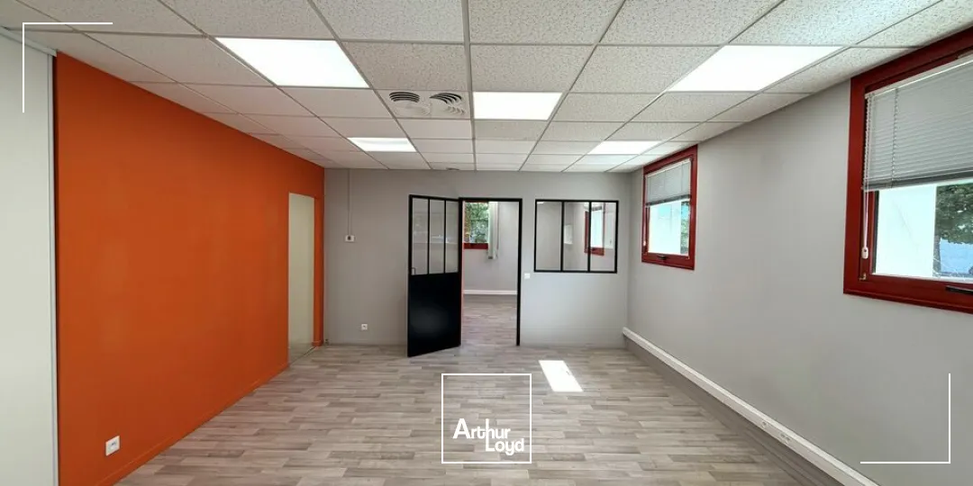 Bureaux - Location - SAINT-BENOÎT - 86280 - 132-132 - 7801597
