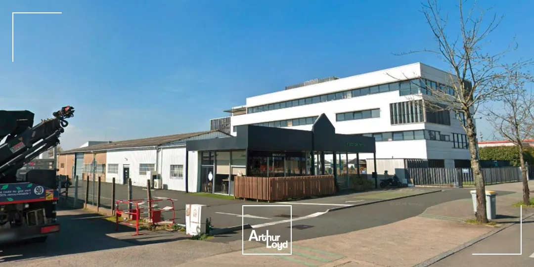 Locaux commerciaux - Location - SAINT HERBLAIN - 44800 - 225-600 - 7802030