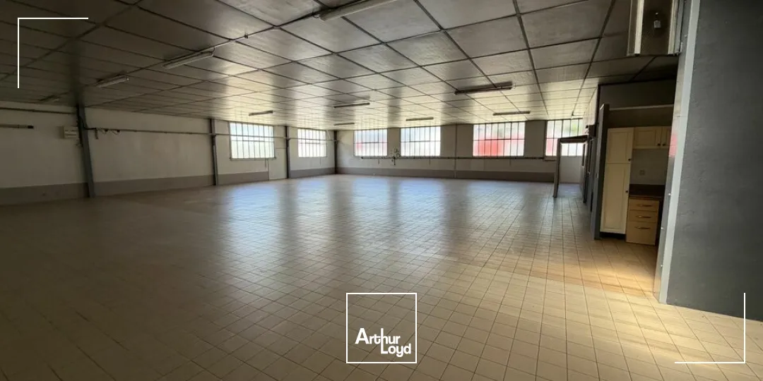 Locaux d'activité & Entrepôts - Vente - PORTES LES VALENCE - 26800 - 1050-1050 - 7802348
