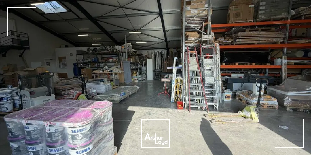 Locaux d'activité & Entrepôts - Location - VALENCE - 26000 - 723-723 - 7802352