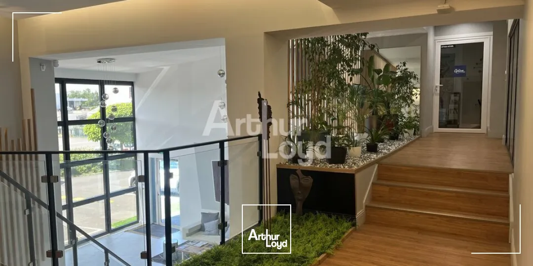 Locaux d'activité & Entrepôts - Location - VEZIN-LE-COQUET - 35132 - 1215-1215 - 7802469