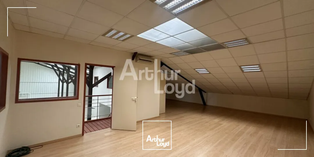 Locaux commerciaux - Location - SAINT-GRÉGOIRE - 35760 - 612-612 - 7802481