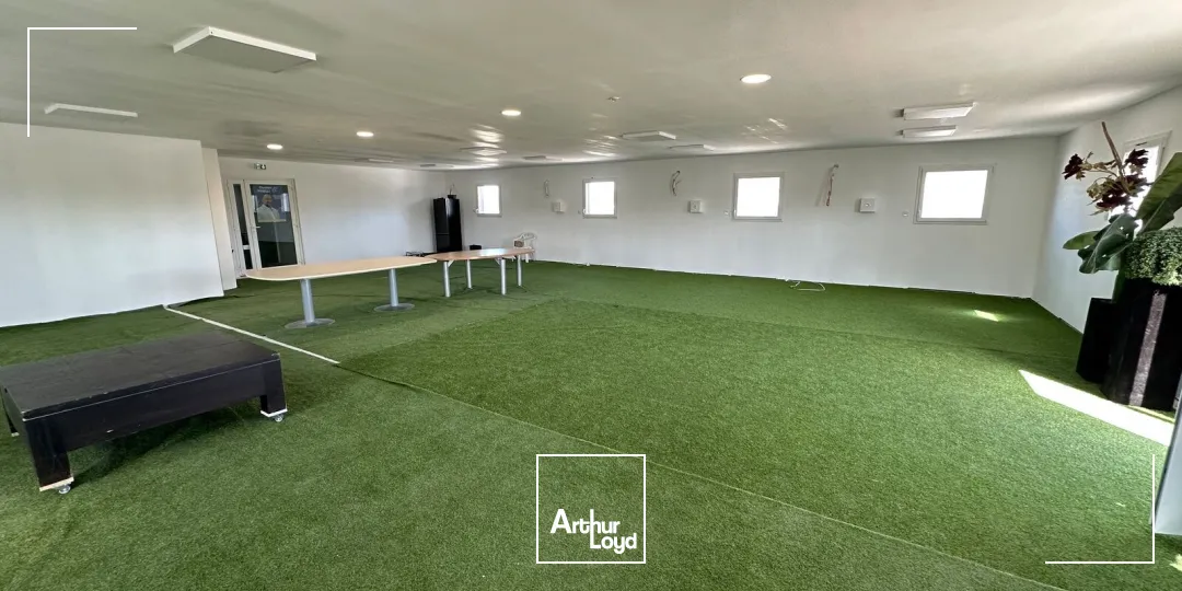 Bureaux - Location - SAINT VICTORET - 13730 - 170-170 - 7802570