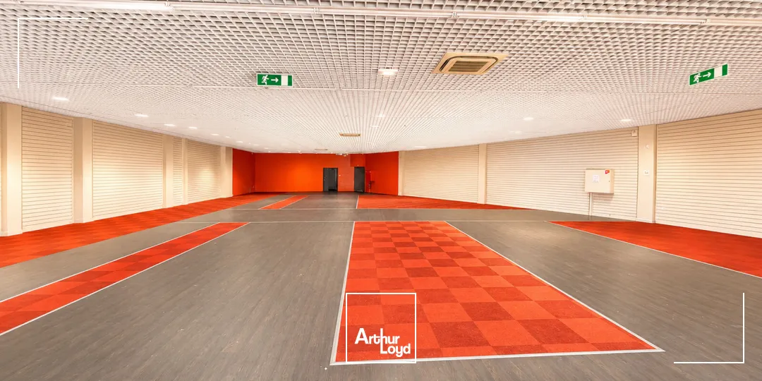 Locaux d'activité & Entrepôts - Vente - SAINT JUST EN CHAUSSEE - 60130 - 600-600 - 7802621
