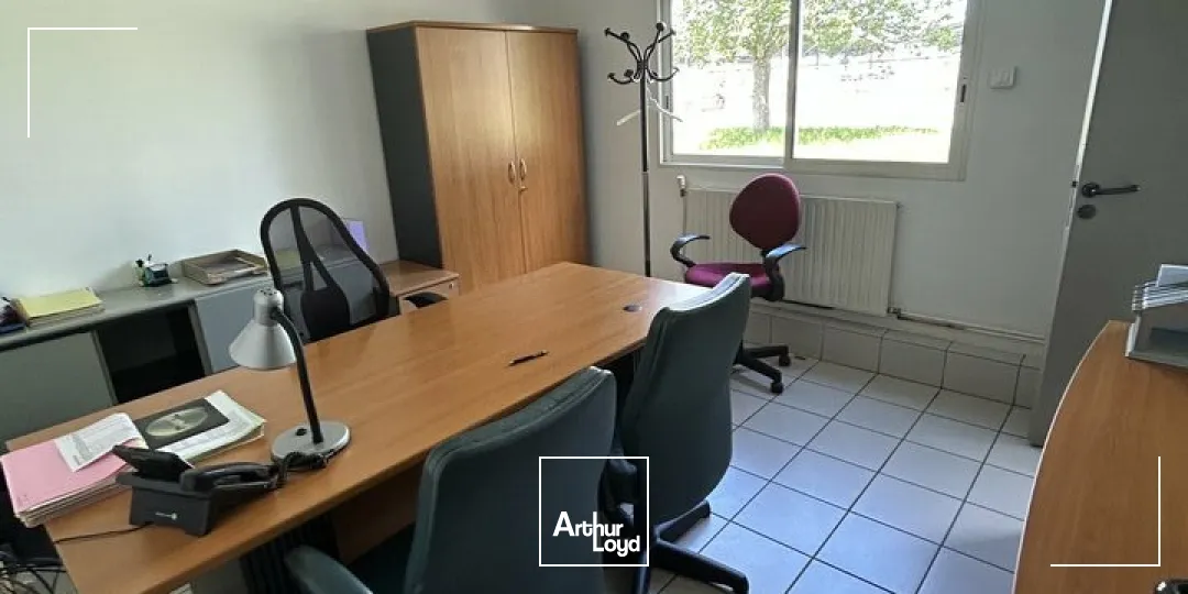 Bureaux - Location - CREUZIER LE VIEUX - 03300 - 66.4-66.4 - 7802631