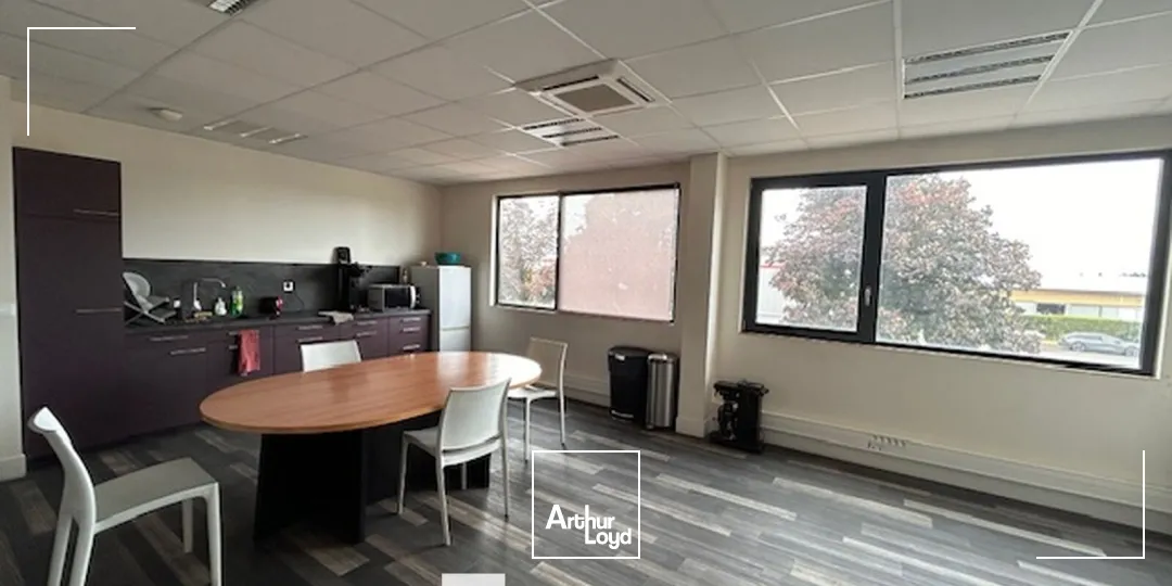 Locaux d'activité & Entrepôts - Vente - CORBAS - 69960 - 920-920 - 7803313