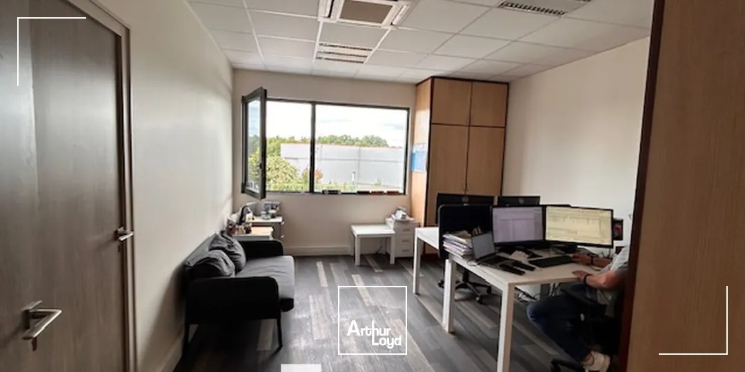 Locaux d'activité & Entrepôts - Vente - CORBAS - 69960 - 920-920 - 7803315