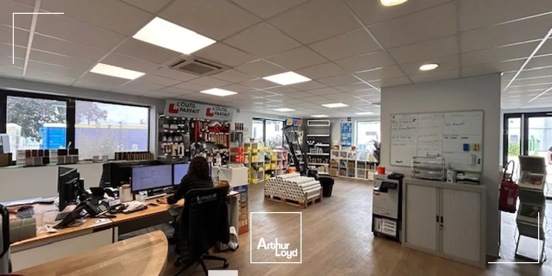 Locaux d'activité & Entrepôts - Vente - CORBAS - 69960 - 920-920 - 7803309