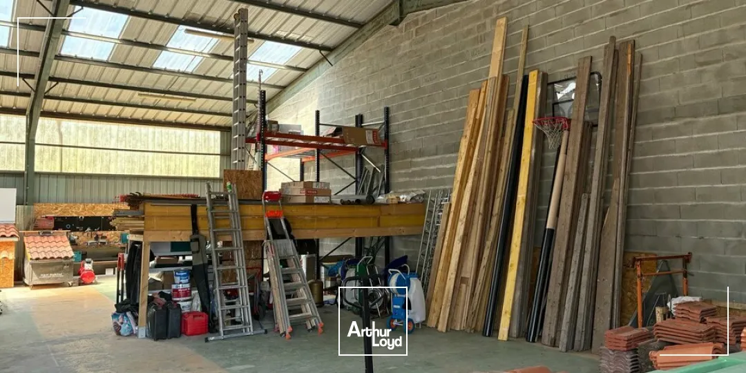 Locaux d'activité & Entrepôts - Location - LES SABLES-D'OLONNE - 85340 - 340-340 - 7804087