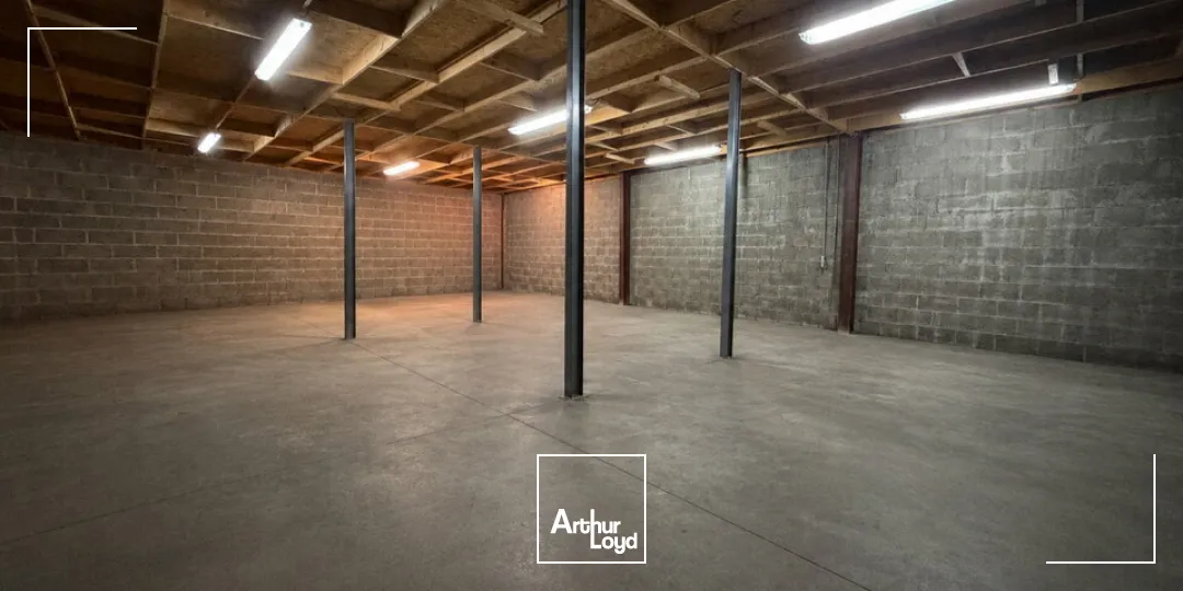 Locaux commerciaux - Vente - CHATELLERAULT - 86100 - 500-500 - 7804096