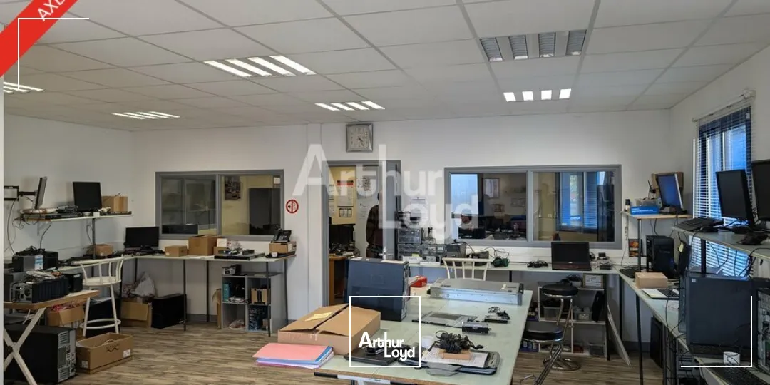 Locaux d'activité & Entrepôts - Vente - LA MEZIERE - 35520 - 500-500 - 7804120