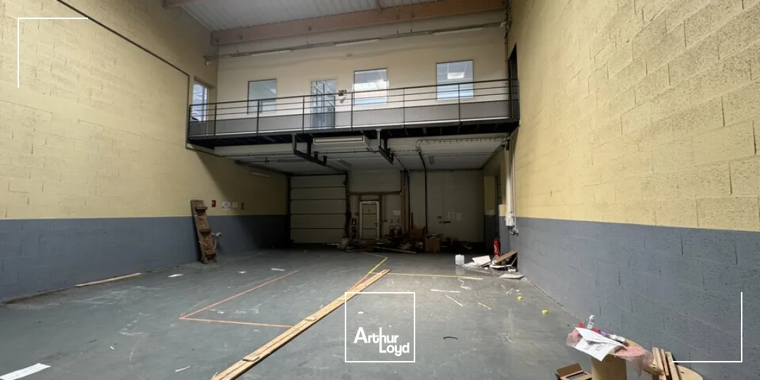 Locaux d'activité & Entrepôts - Location - LA VILLE AUX DAMES - 37700 - 206-206 - 7804144