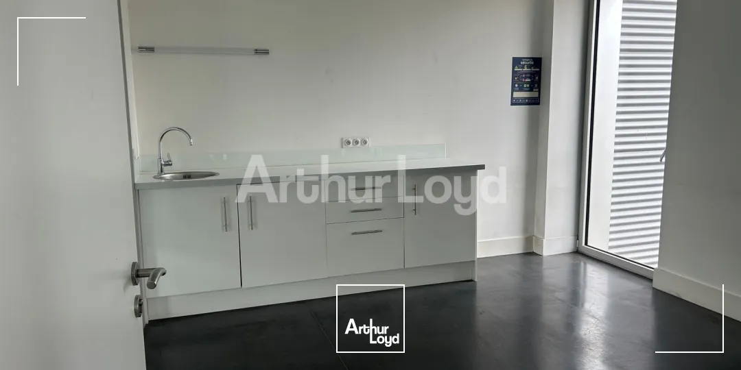 Locaux d'activité & Entrepôts - Location - WASQUEHAL - 59290 - 535-535 - 7804582