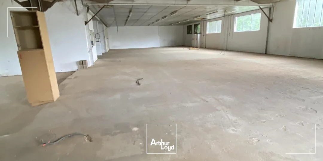 Locaux d'activité & Entrepôts - Location - MAINTENON - 28130 - 834-834 - 7804787