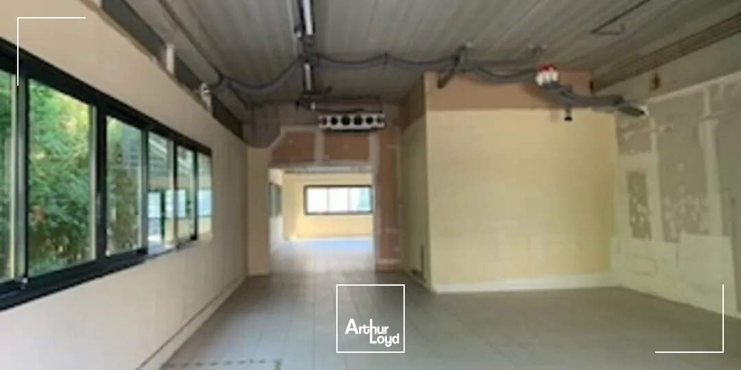 Bureaux - Location - ENTRAIGUES SUR LA SORGUE - 84320 - 280-451 - 7804821