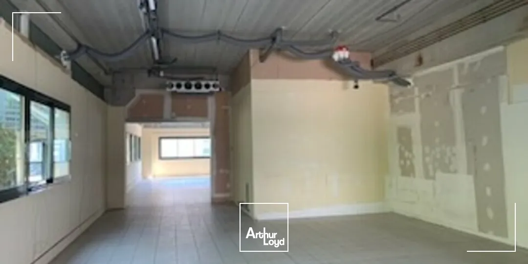 Bureaux - Location - ENTRAIGUES SUR LA SORGUE - 84320 - 280-451 - 7804824