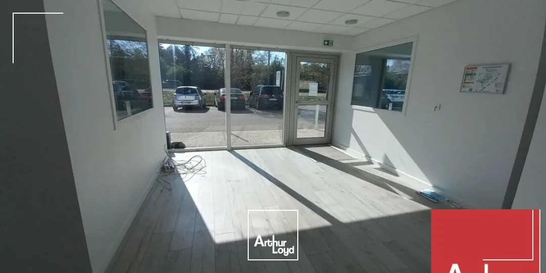 Locaux commerciaux - Location - MONTELIMAR - 26200 - 127-127 - 7804836
