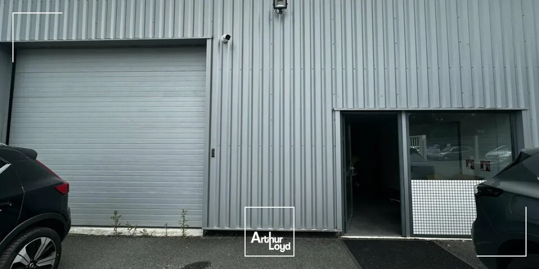 Locaux d'activité & Entrepôts - Location - SAINT-DOULCHARD - 18230 - 148-148 - 7804951