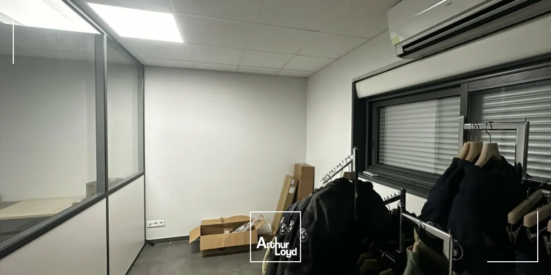 Locaux d'activité & Entrepôts - Location - SAINT-DOULCHARD - 18230 - 148-148 - 7804954