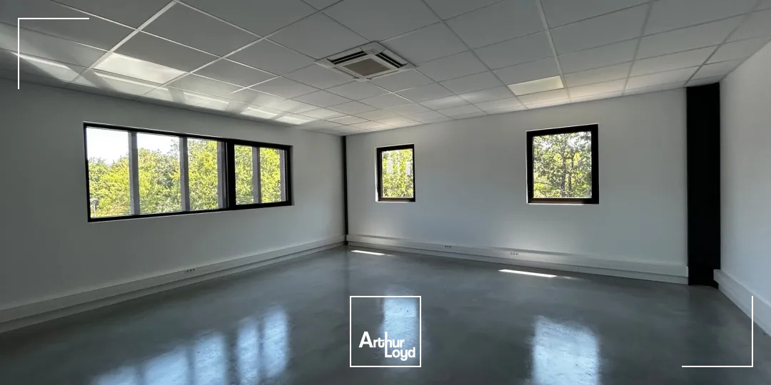 Locaux d'activité & Entrepôts - Location - MERIGNAC - 33700 - 303.9-2823.8 - 7805105