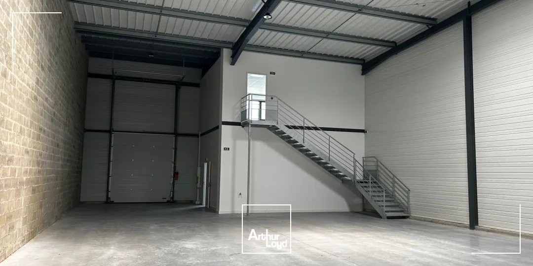Locaux d'activité & Entrepôts - Location - MERIGNAC - 33700 - 303.9-2823.8 - 7805107