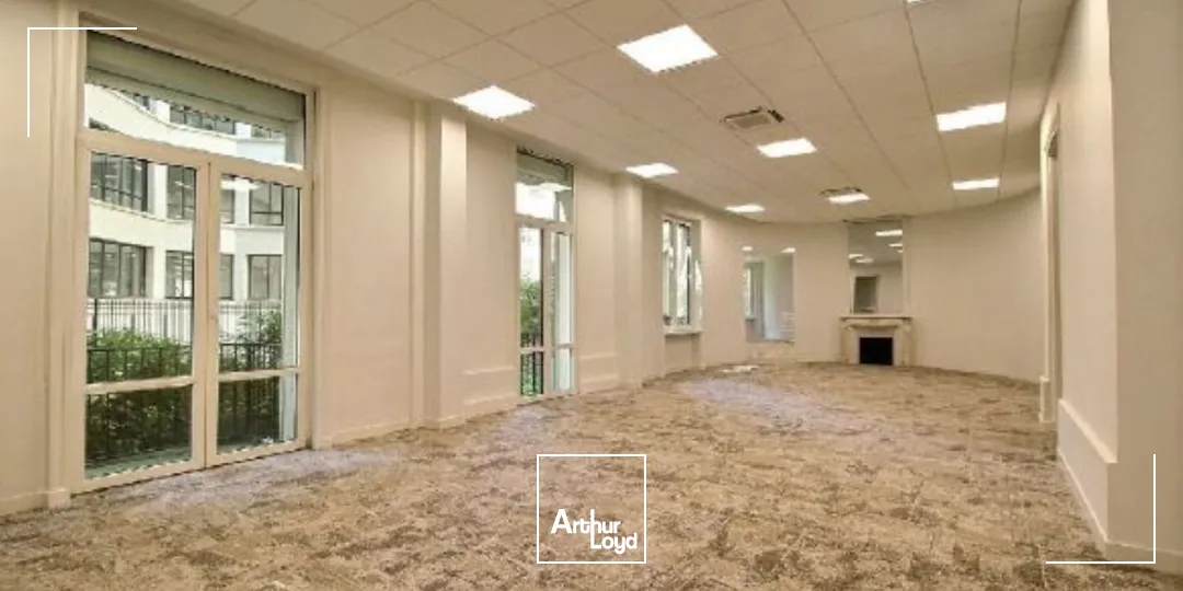 Bureaux - Location - PARIS - 75008 - 317-317 - 7805234