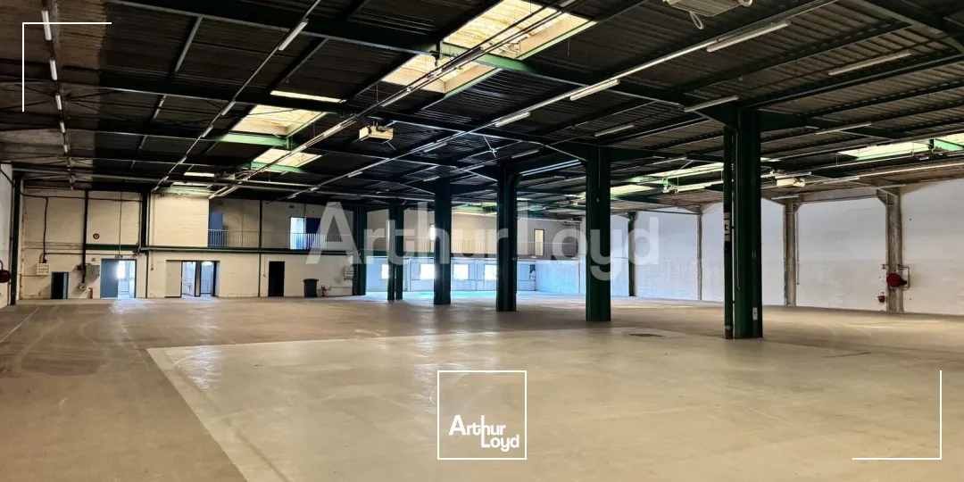 Locaux d'activité & Entrepôts - Location - WASQUEHAL - 59290 - 882-2934 - 7805483