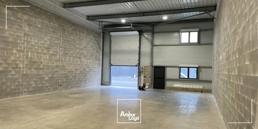 Locaux d'activité & Entrepôts - Location - CERNAY LES REIMS - 51420 - 200-400 - 7805824