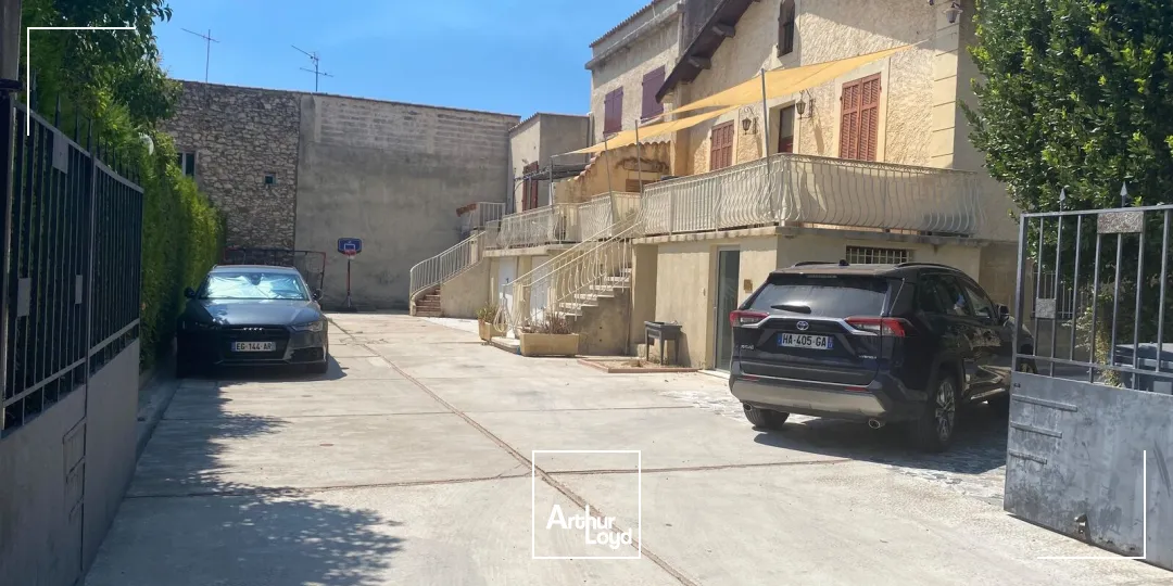 Bureaux - Location - LA FARE LES OLIVIERS - 13580 - 100-100 - 7805860