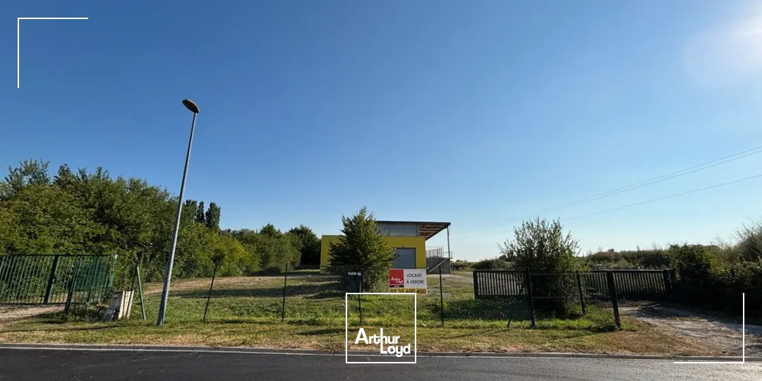 Locaux d'activité & Entrepôts - Location - ESLETTES - 76710 - 415-415 - 7805985