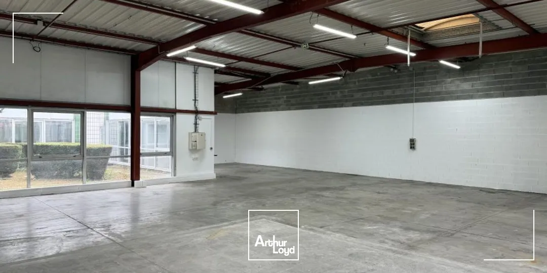 Locaux d'activité & Entrepôts - Location - VILLEBON SUR YVETTE - 91140 - 650-650 - 7806250