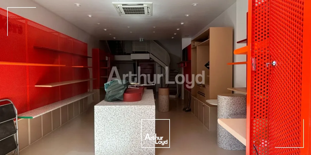 Locaux commerciaux - Location - LILLE - 59000 - 252.38-252.38 - 7806424