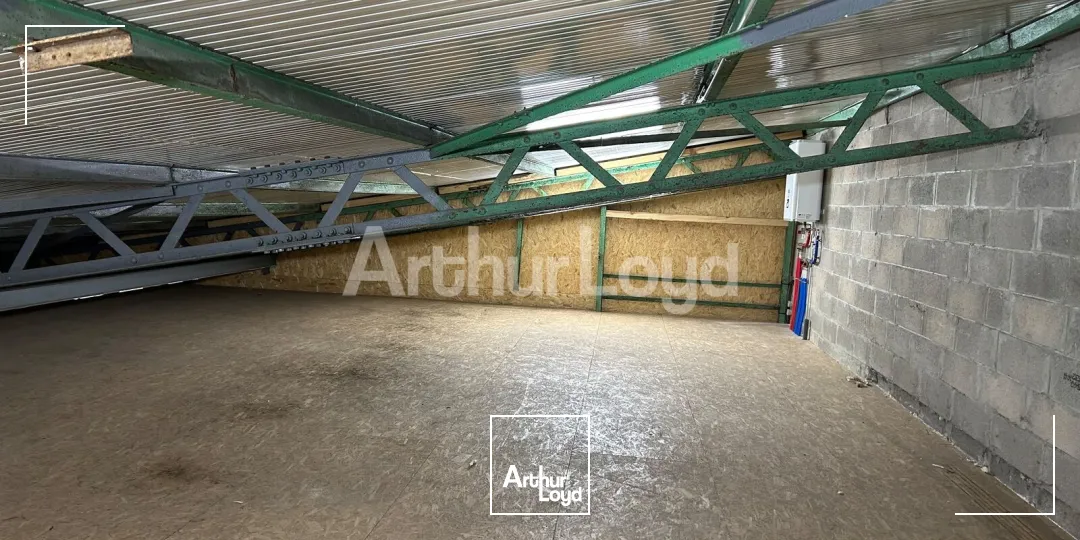 Locaux d'activité & Entrepôts - Location - RAISMES - 59590 - 300-300 - 7806438