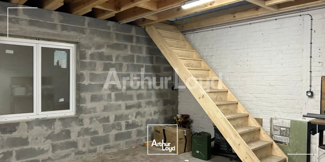 Locaux d'activité & Entrepôts - Vente - RAISMES - 59590 - 300-300 - 7806445