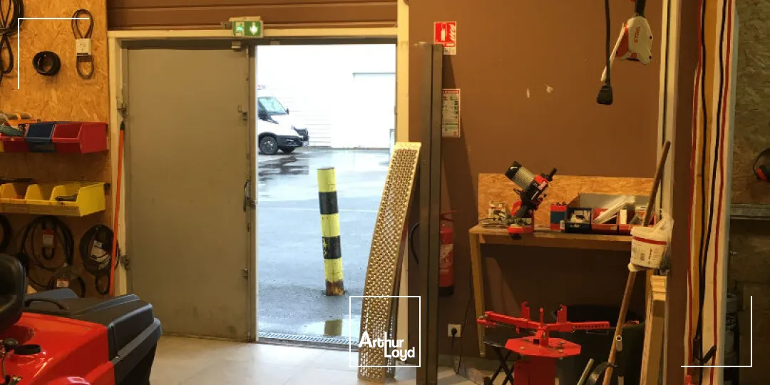 Locaux commerciaux - Location - SAINT JUNIEN - 87200 - 175-175 - 7806698