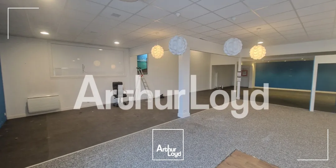 Locaux d'activité & Entrepôts - Location - MONDEVILLE - 14120 - 223-223 - 7807325