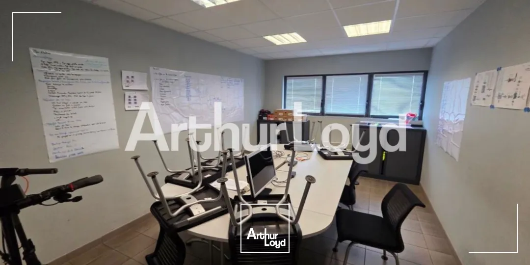 Locaux d'activité & Entrepôts - Location - HERMIVAL LES VAUX - 14100 - 2040-2040 - 7807484